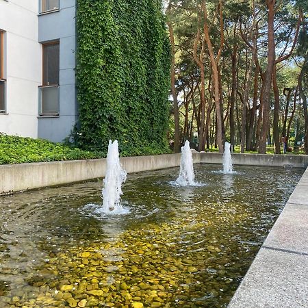 Appartamento Ann Apartament Nadmorski Dwor Danzica Esterno foto