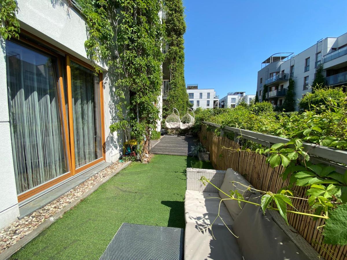 Appartamento Ann Apartament Nadmorski Dwor Danzica Esterno foto